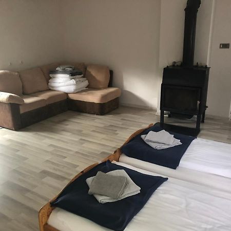 Dom Nad Krutynia Apartment Ukta Luaran gambar
