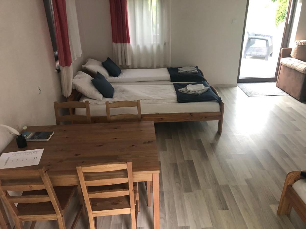 Dom Nad Krutynia Apartment Ukta Luaran gambar
